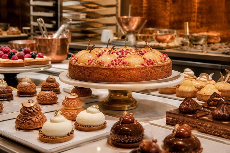 Mercotte : La Reine de la Pâtisserie Française